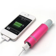 CEROHS认证2013年私模新款带手电筒铝合金圆柱形车充移动电源