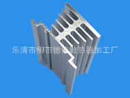 厂家低价优质直销固态模块散热器、电焊机、步进驱动器等散热器