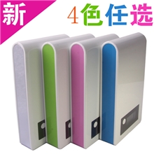 最新款11200Mah数显移动电源万能型手机充电宝经销批发