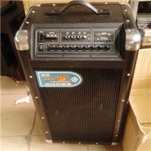 高性价USB/SDMP3播放器双声道双8寸电瓶箱功放板F-188不带木箱