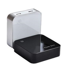 移动电源8400mAh液晶显示大容量质保三年珠海厂家一件代发