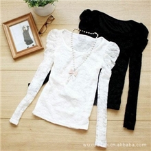 实拍2013新款春装韩版百搭蕾丝打底衫泡泡袖耸肩长袖T恤蕾丝衫