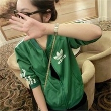 A439厂家直销超爱休闲款三叶子滑面料帅气小外套十三行女装批发