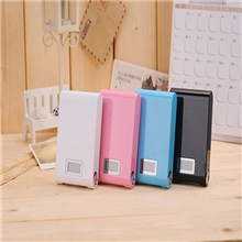 移动电源苹果iphone4s三星HTC手机充电器12000毫安年度热销充电宝