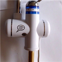 春欧水家电，安全电热水龙头B直进水，五秒速热，六种保险