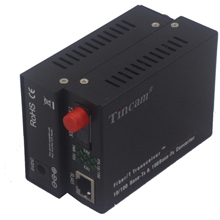 【厂家直销】千兆高清网络外置电源光纤收发器单模双纤20kmSC