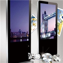 供应全系列液晶广告机/广告机厂家