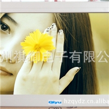 厂家批发供应18.5吋车载液晶显示器