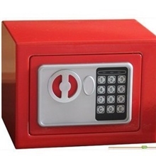 家用迷你保险柜，安全性可靠，外观可爱型。。。。