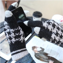 批发户外电容屏触摸手套加厚保暖绒可爱针织连指手套触摸屏手套