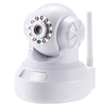 百万高清网络监控摄像机H.264WIFI手机监控720P网络摄像机