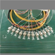 专业生产SC/UPC12芯束状尾纤