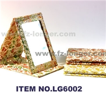 三折化妆镜台式梳妆镜皮革化妆镜折叠镜