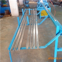 供应38龙骨三角龙骨机轻钢龙骨机异型龙骨机