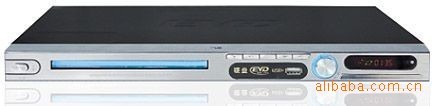 内置硬盘无碟播放，带2G内存，带功放喇叭，高清模拟蓝光EVD