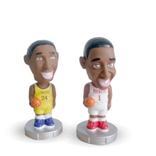 圣诞礼品厂家热销NBA球星摇头公仔套装篮球明星科比布莱恩