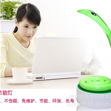 生产销售好运蛇触控节能LED台灯护眼台灯蛇年吉祥物