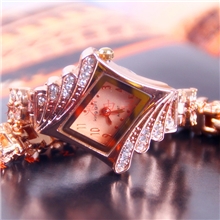 义乌女款石英手表钟表批发外贸爆款时尚礼品高档名牌品牌女士