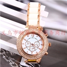 厂家批发手表特价新款休闲运动时尚手表欧美爆款男女款手表