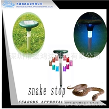厂家现货供应声波震动太阳能驱蛇器、超声波驱蛇器