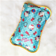 【4元特价】丝光卡通枕型热水袋电暖手宝厂家直销