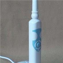 2013新品电动牙刷A18牙刷-供应最先进的干电充电声波旋转电动牙刷