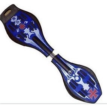 特价游龙滑板闪光滑力板活力板送背包