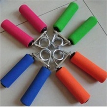 厂家批发握力器拉力器泡棉握力器拉力握力器健身器材混装