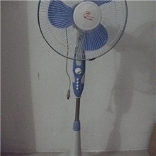 批发，供应16寸落地式电风扇，钻石小天星电风扇，家用电风扇