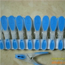 批发供应各种款式实用双色塑料衣夹防滑环保耐用顺风塑料衣夹