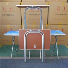 【新卡通餐桌】60*45卡通餐桌批发