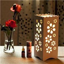 厂家直销高档雕花插电香薰灯宜家简约现代创意环保专利送精油