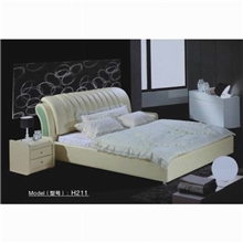 特价批发1.8米双人休闲软床时尚优雅软体皮床