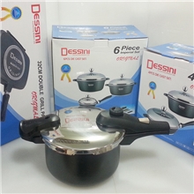 2013时尚家居用品实用套锅厨房用品无油烟不粘锅量大从优