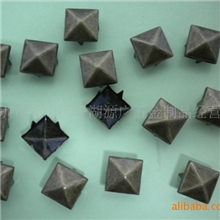 【厂家直销】方锥形爪钉12*12mm|金字塔爪钉