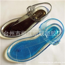 供应pvc颗粒挤出水管料注塑垫子凉鞋专用颗粒