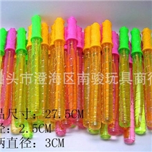 【厂家直销】梅花型彩色泡泡棒夏天热销吹泡泡吹甩多彩泡泡棒