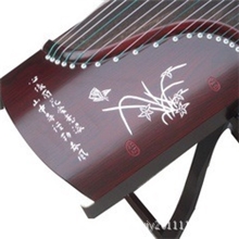 扬州专业古筝厂家批发供应红木刻字工艺古筝多种图案可选