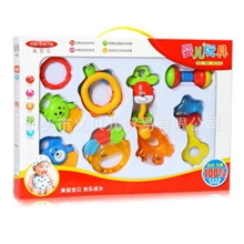 淘热卖宝宝益智新生儿牙胶手摇铃八件套装组合婴儿玩具0-1岁礼盒