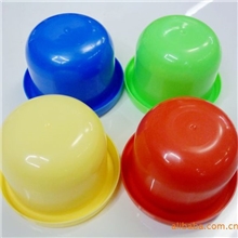 厂家直销塑料彩色有盖骰盅