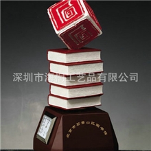 热销供应石景山图书馆雕塑校园雕塑工艺品树脂雕塑厂家