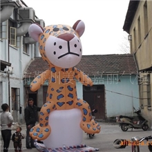 低价供应固定卡通以及庆典活动用充气卡通模型