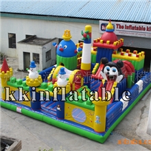 PVC夹网布迪尼斯充气大型玩具