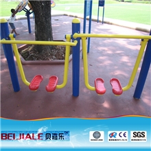 厂家直销大型组合滑梯、健身器材、秋千、攀岩