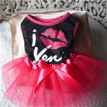 厂家直销，宠物衣服批发，性感唇印，泰迪犬裙子，