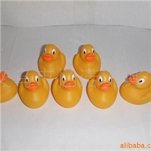 【优质】供应浮水鸭子，搪胶鸭子，玩具鸭子，发声鸭子