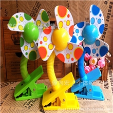 Deboo夹子风扇带USB线宝宝推车婴儿床夹子风扇超强风力混批