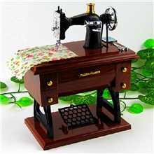 批发经典仿真缝纫机八音盒创意手摇音乐盒首饰盒化妆盒八音盒