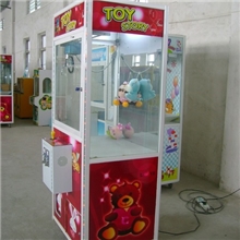 自产供应大型游戏机游艺机内销型豪华娃娃机自动贩卖机
