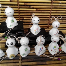 风铃批发陶瓷摆件陶瓷工艺品摆件工艺品批发晴天娃娃批发
